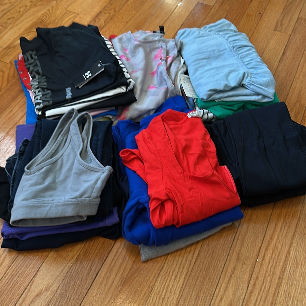 28 Items! Size Small / 4